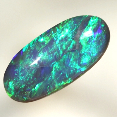 SOLID BLACK OPAL bright and strong greens